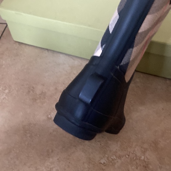 New ♥️ Blueberry rain boot, size 36 - Picture 5 of 6